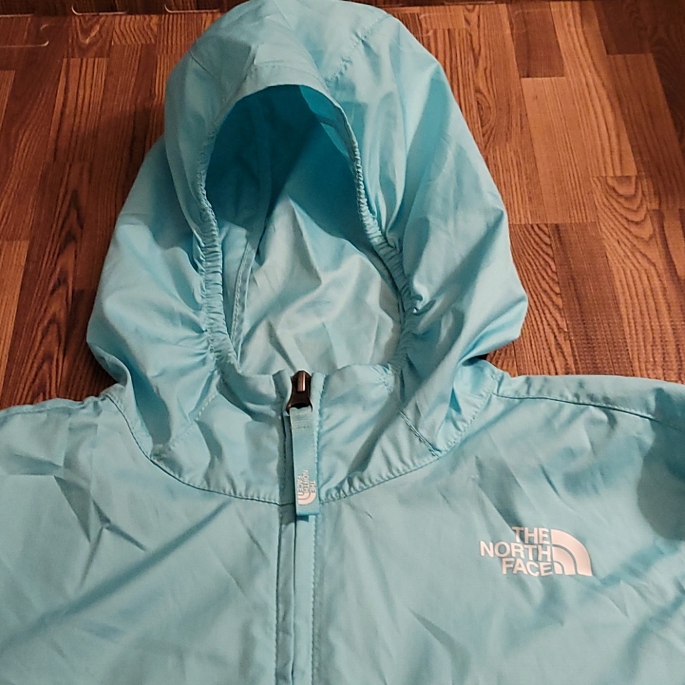 Girls Light weight Jacket. - Picture 2 of 7